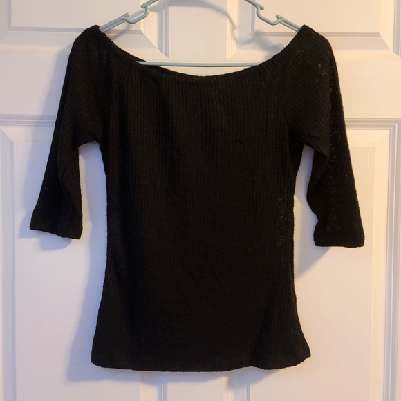 See through black cold shirt - Picture 1 of 3